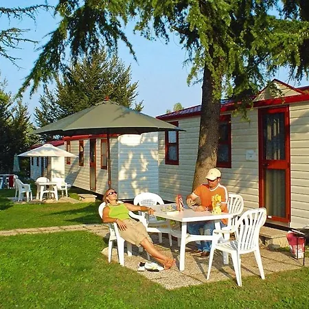 Caravanpark San Benedetto In Peschiera *